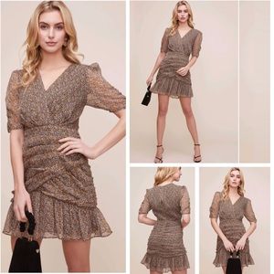ASTR The Lable SHIRRED BOTTOM MINI DRESS